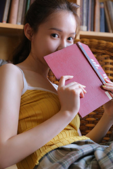 欧洲金发美女大战黑人
